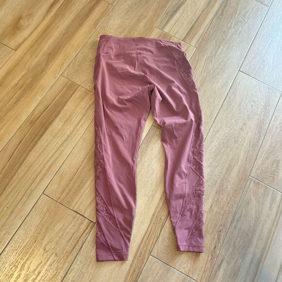 Lululemon Wunder Under High Rise Tight, Flocked, size 12 - Picture 4 of 7
